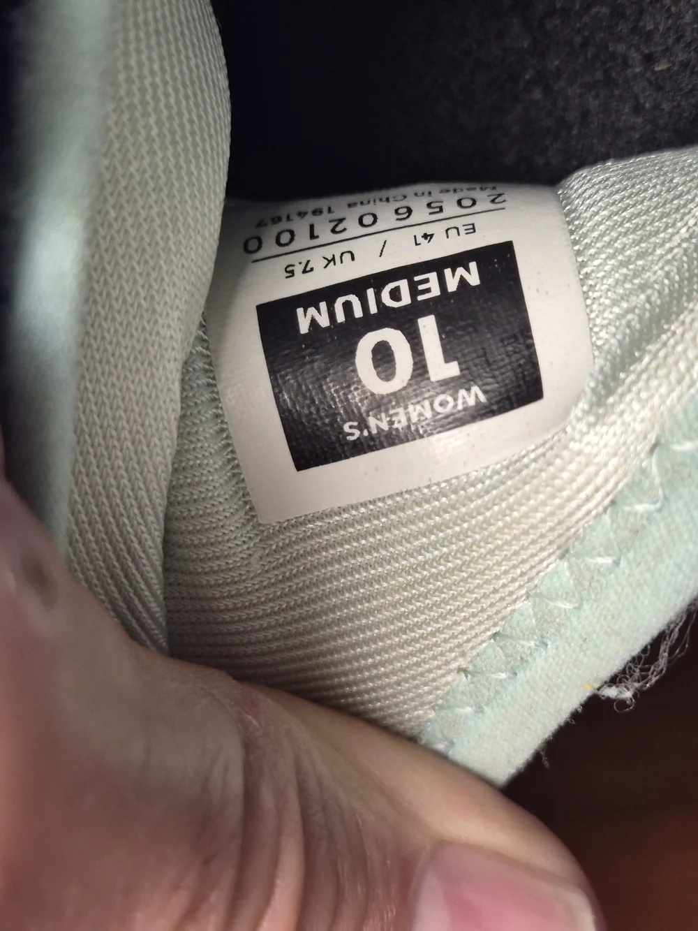 KURU Women's Navy and Mint Athletic Sneakers Size 10M